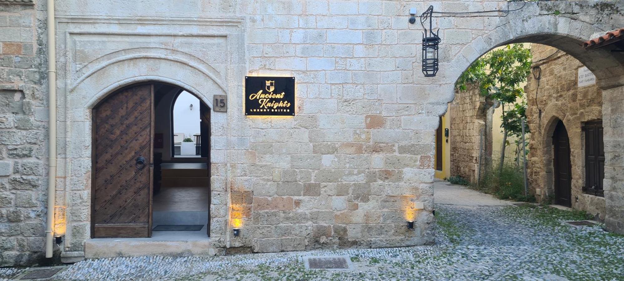 Ancient Knights Luxury Suites Rhodes City Exteriér fotografie